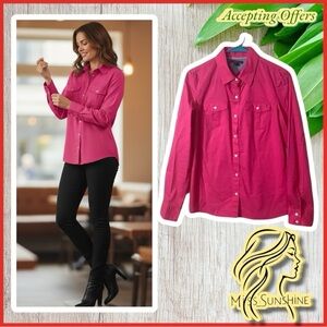 Tommy Hilfiger - Sz M - Pink button down shirt